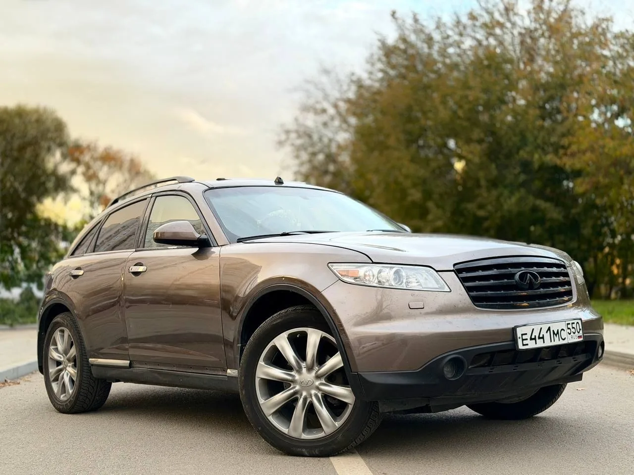 Infiniti FX35, 3.5 AT 4WD (280 л.с.)