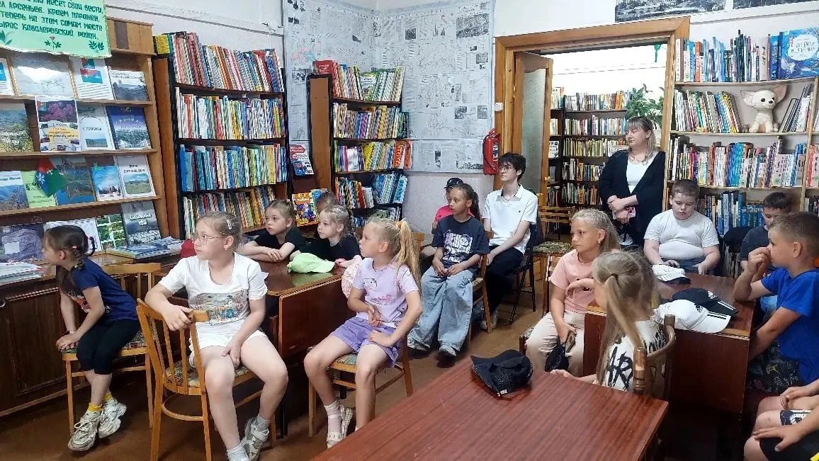 📚 Первый отряд — в библиотеку! 🧭
