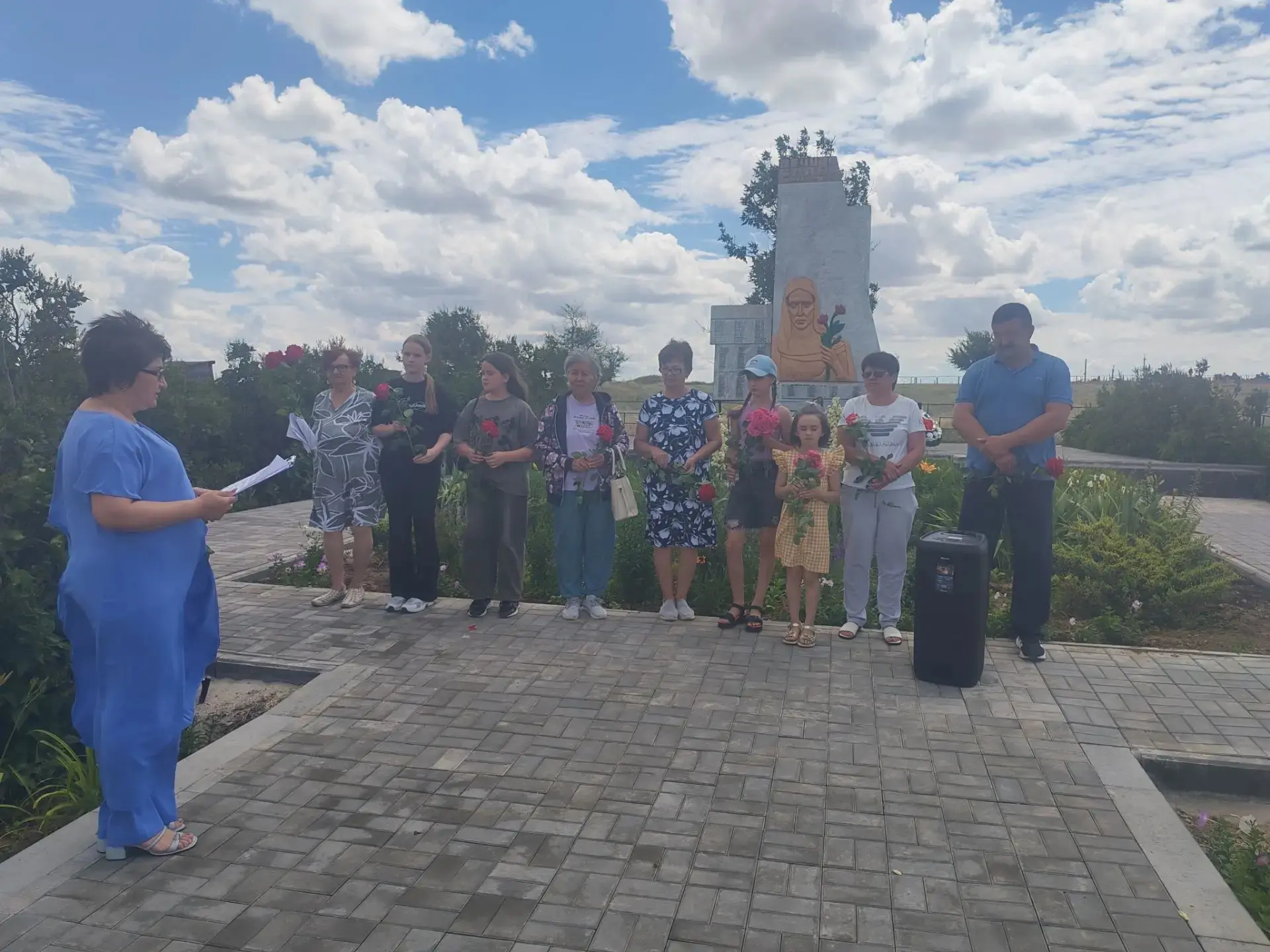 Всероссийская акция:"Свеча памяти. Минута молчания. Помним и чтим" 

📍Сегодня, 22 июня, в 12:15 по 
