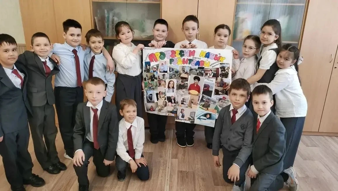От детского рисунка до серьезного резюме 💼🎨  В нашей школе продолжается месячник по профориентации, 