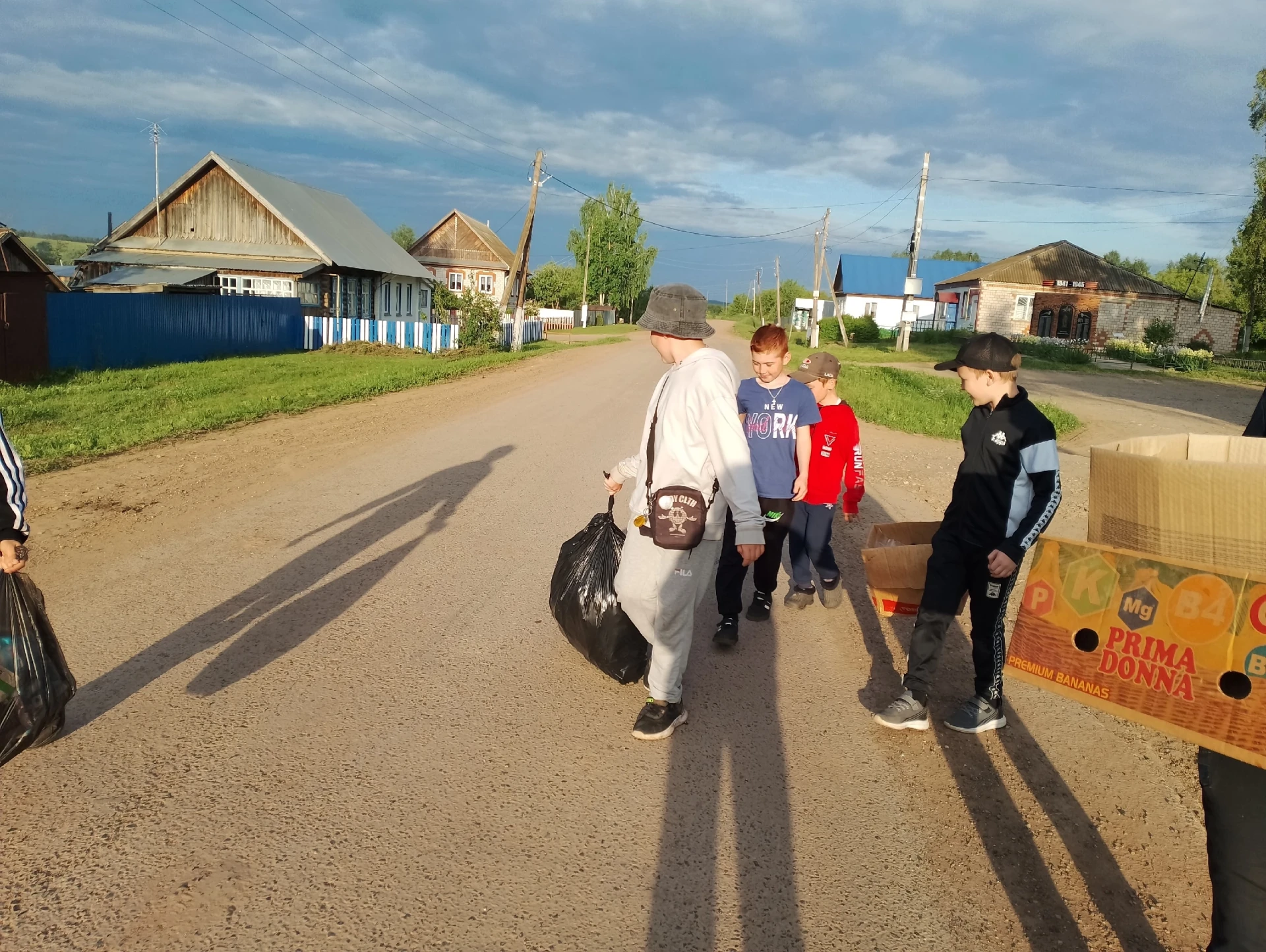 👦 Неделя в сводном отряде "Непоседы" прошла ярко, дружно и с пользой для души и тела! За эти дни на