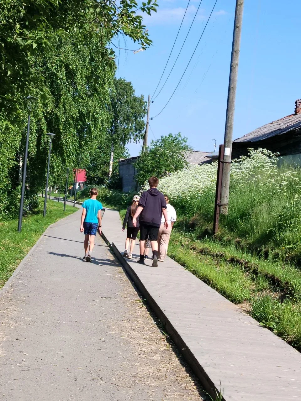 👫ДЕНЬ 13. ДОЛ "ВЕСЁЛЫЕ РЕБЯТА"👫

☀️Субботний день в нашем лагере:
 
🤸🏻зарядка 
🍲завтрак
👫прогу
