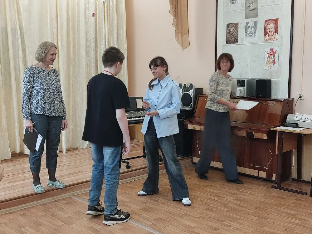 2 апреля ученики 6 "В" класса приняли участие в муниципальном конкурсе "Интернет- территория безопас