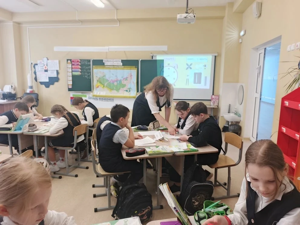 ‎✨Сегодня мы посетили интереснейший открытый урок окружающего мира Татьяны Кронидовны! Нас поразило 