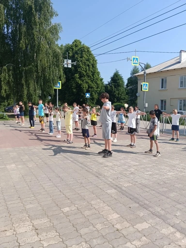 #летосПланетой
 1️⃣0️⃣ июня. В школьном лагере «Планета» каждый день наполнен движением, творчеством
