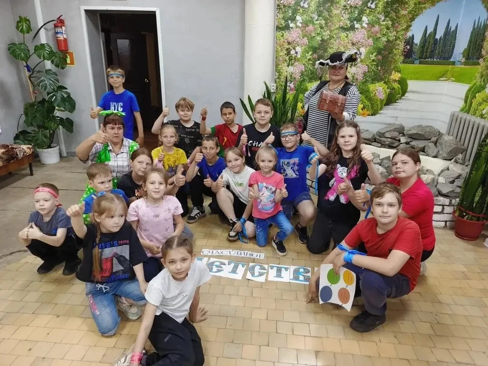 «Ура, каникулы!» — Праздник спорта, музыки и хорошего настроения 🎶☀️🥳