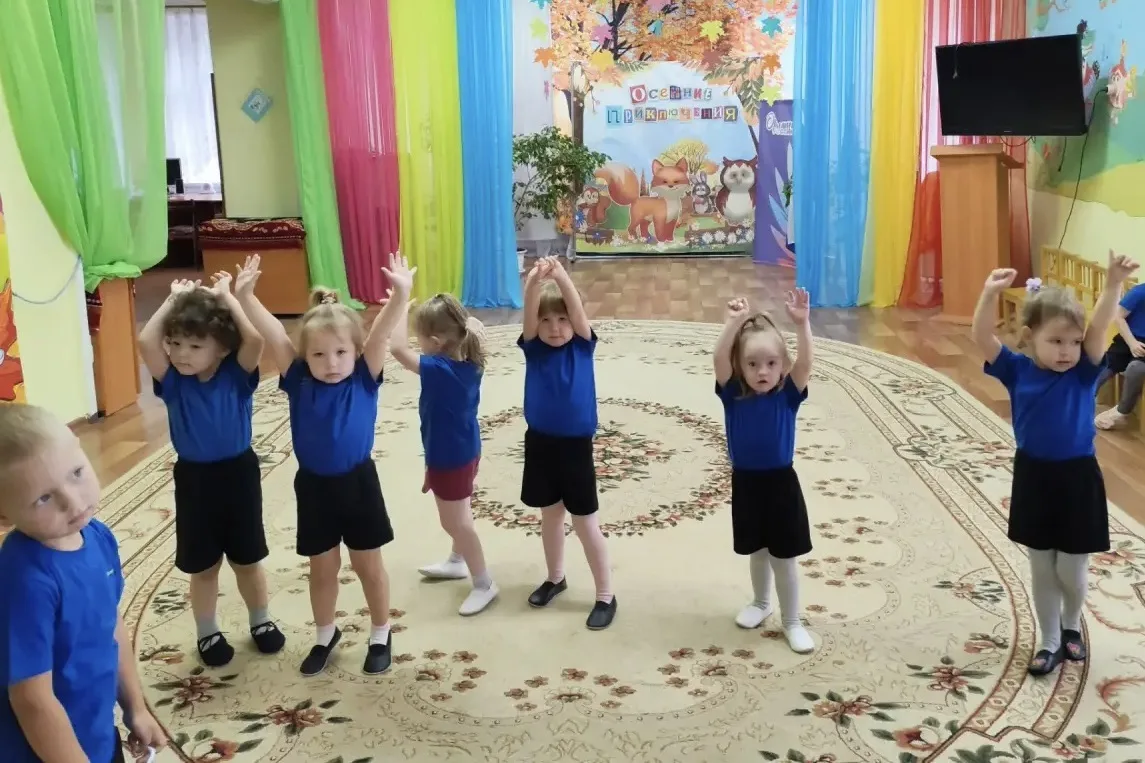 Утро начинается с зарядки!🧑‍🩰🏃‍♀️‍➡️