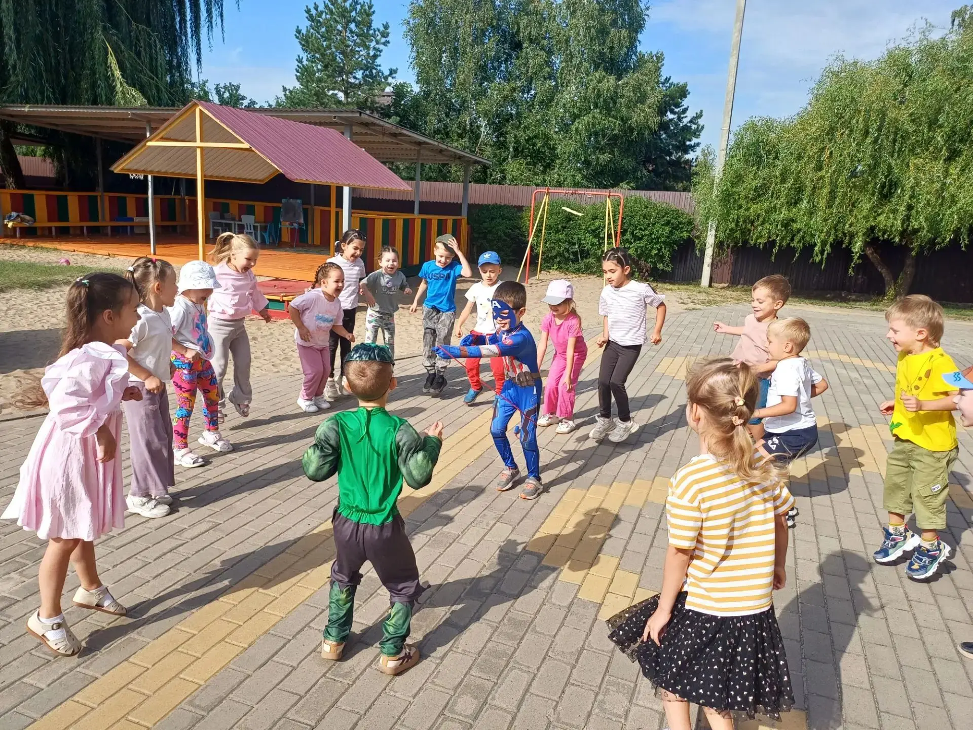 Сегодня особенный день — лето прощается с нами! ☀️