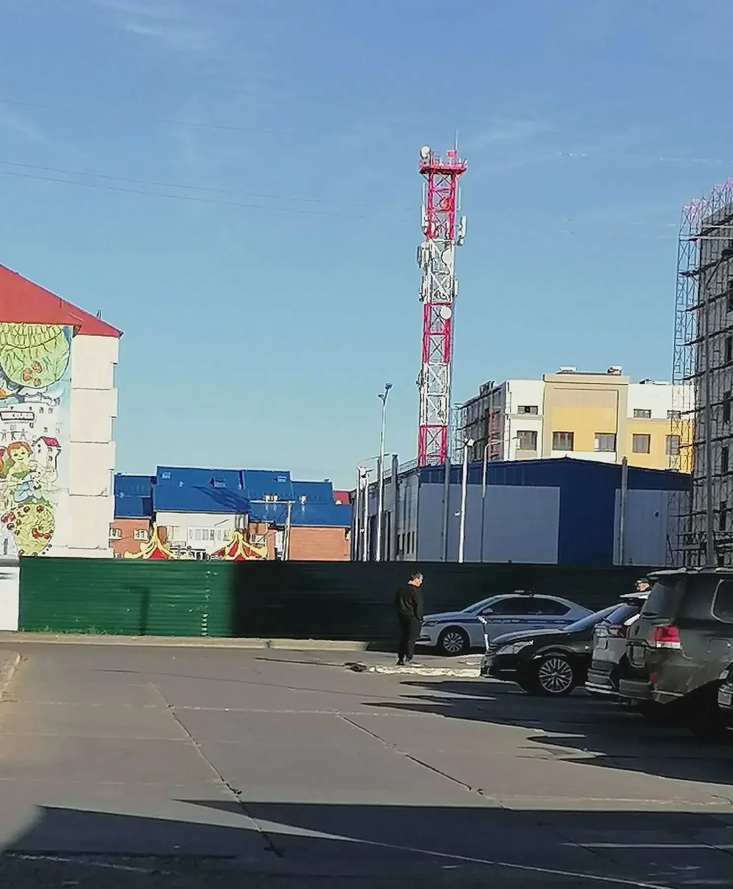 🛴 Девочка на самокате в Губкинском не пострадала