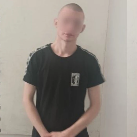 В Кургане подростков поймали в грузовом вагоне поезда  В Кургане транспортные полицейские задержали 