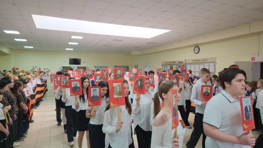 По инициативе советника директора по воспитанию Екатерины Гриздренко ребята Романовской школы присое