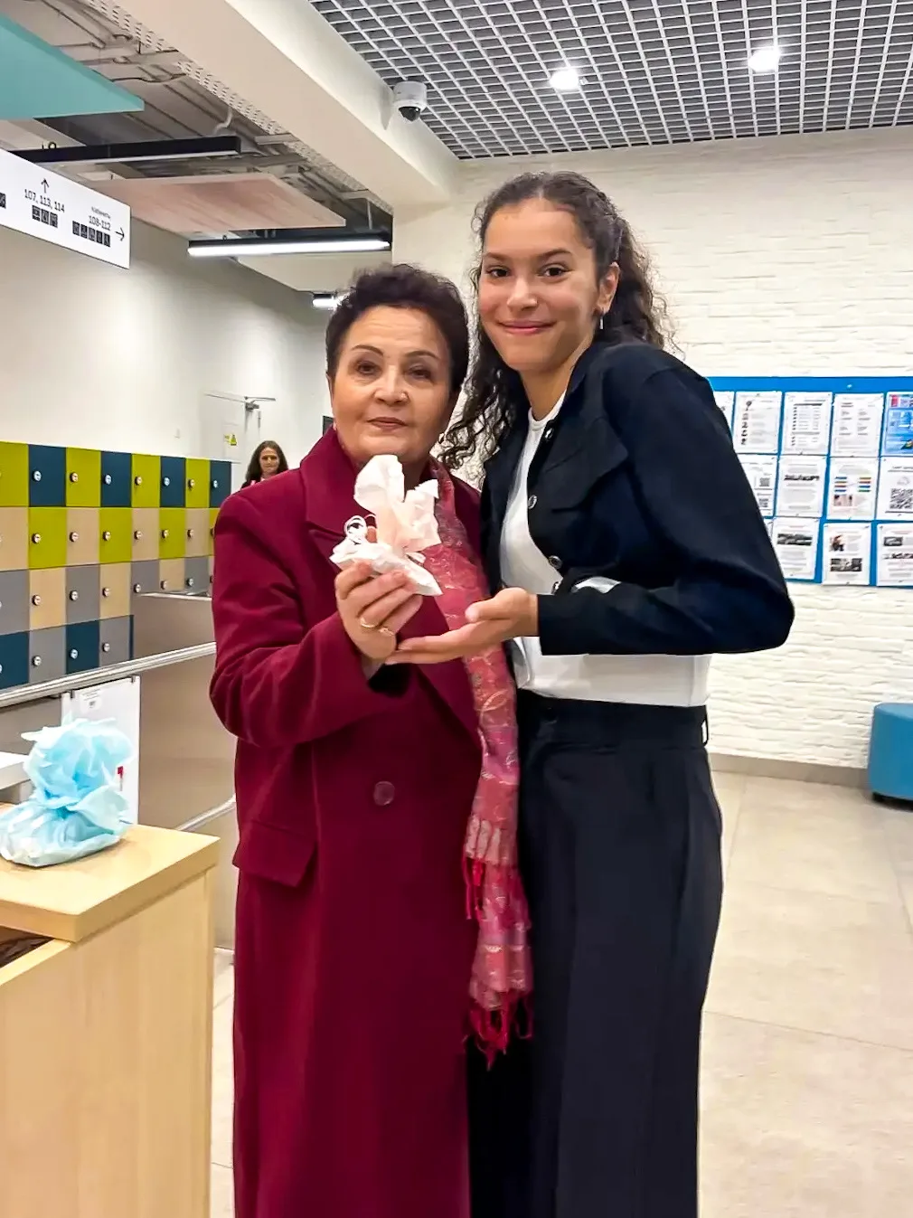 🍎 Сегодня в школе особенно тепло