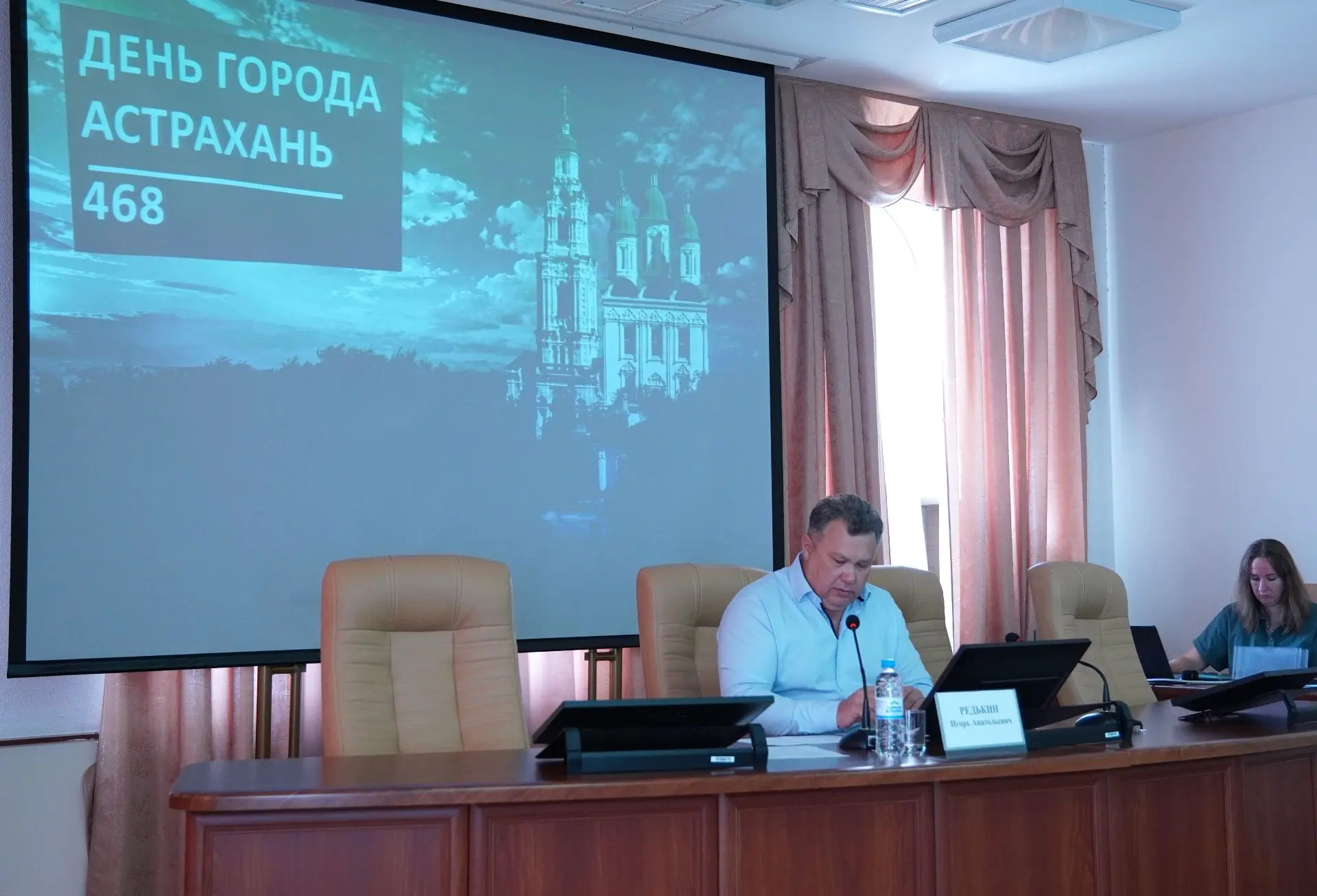 🎉В Астрахани утвердили программу Дня города: концерты, эстафета, выставка и не только