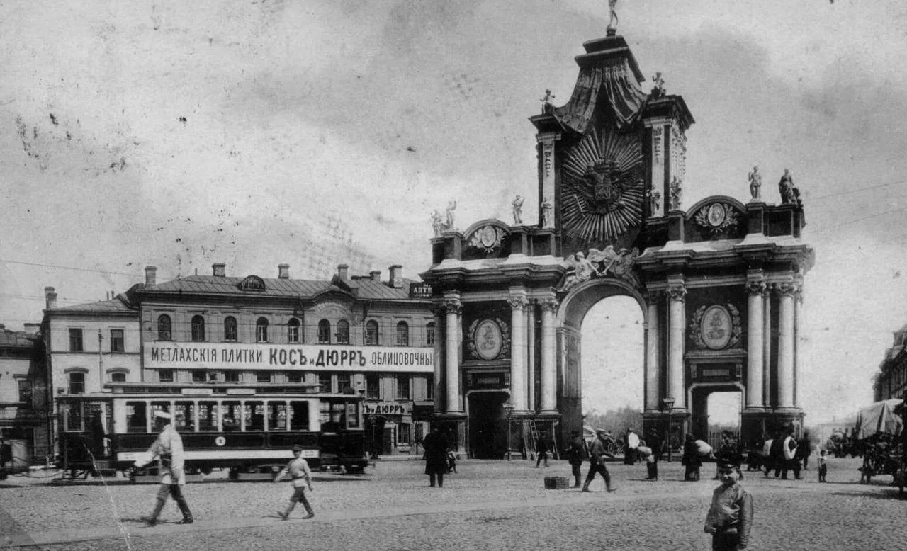 Как же метлахская плитка попала в Россию?