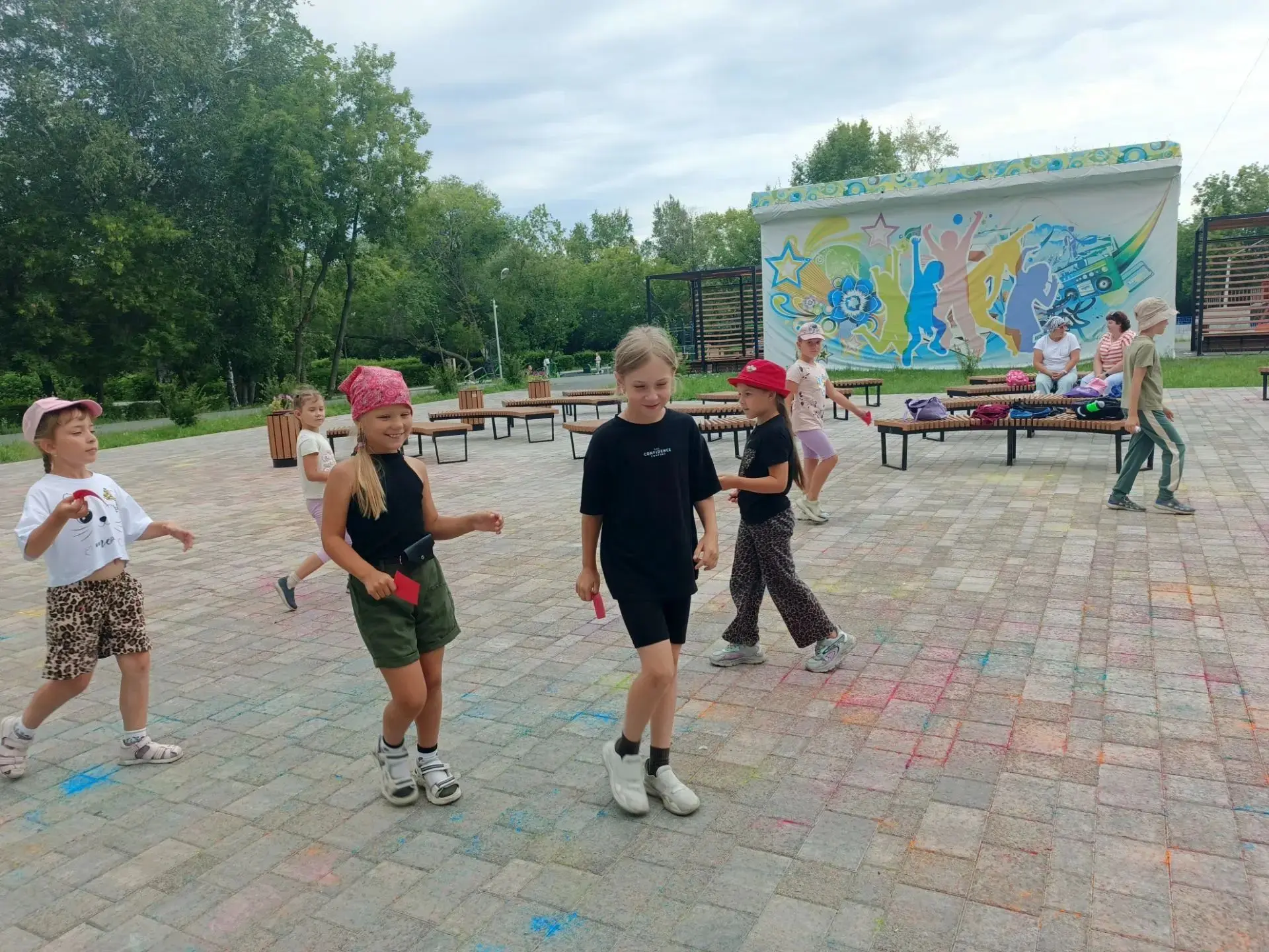 🎉 Игровая программа в Парке культуры и отдыха — море радости для ребят! 🎉