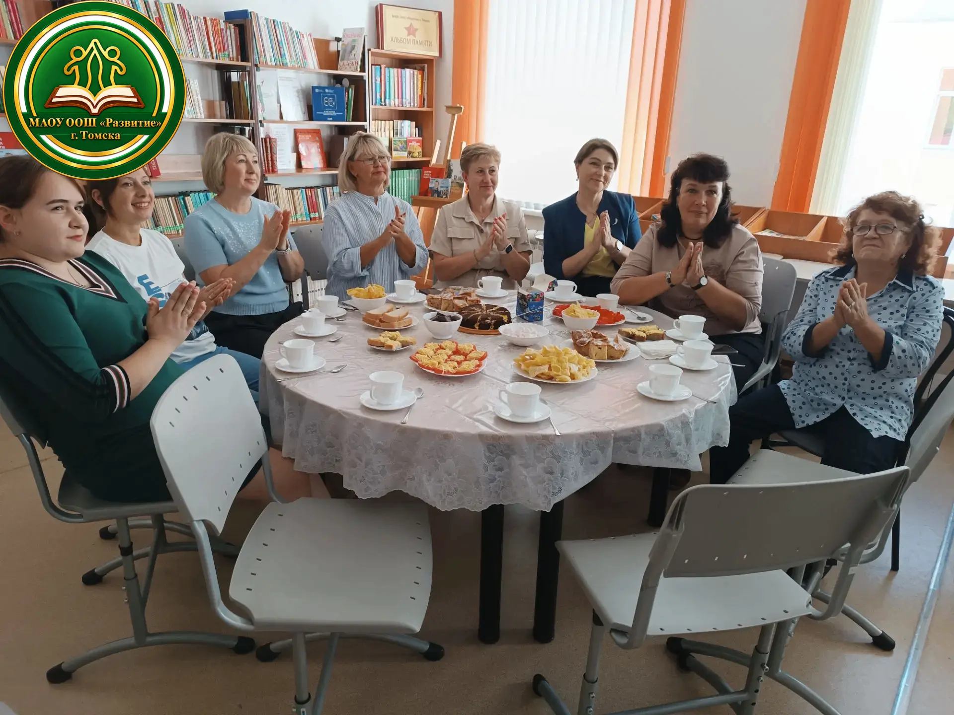 🏋️‍♂️ Первая встреча в Читательской гостиной — и сразу в бой! 📚✨