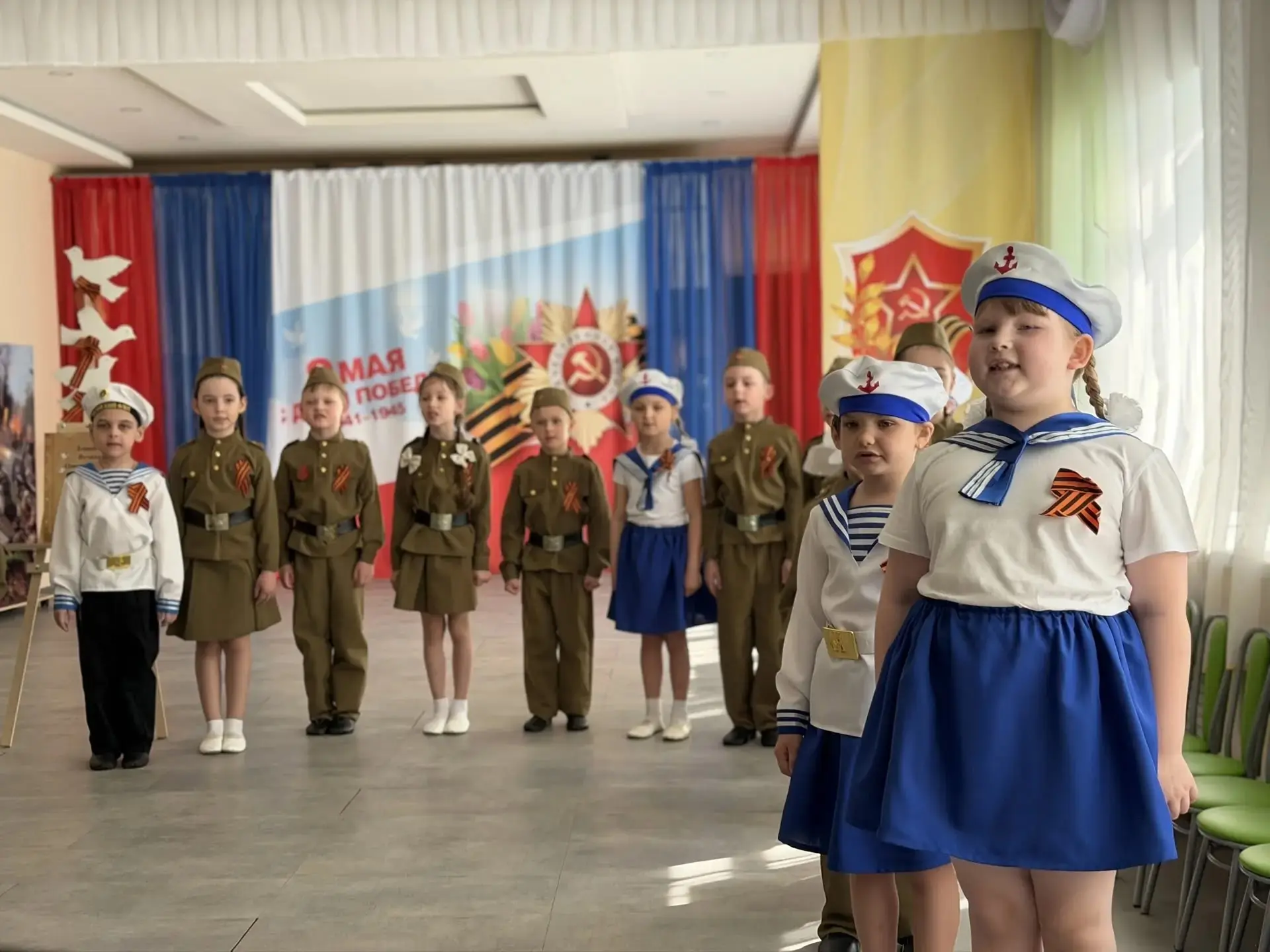 ЖИВЫЕ СТРАНИЦЫ ИСТОРИИ: «Летопись Победы» в нашем детском саду 🕊️🎖️