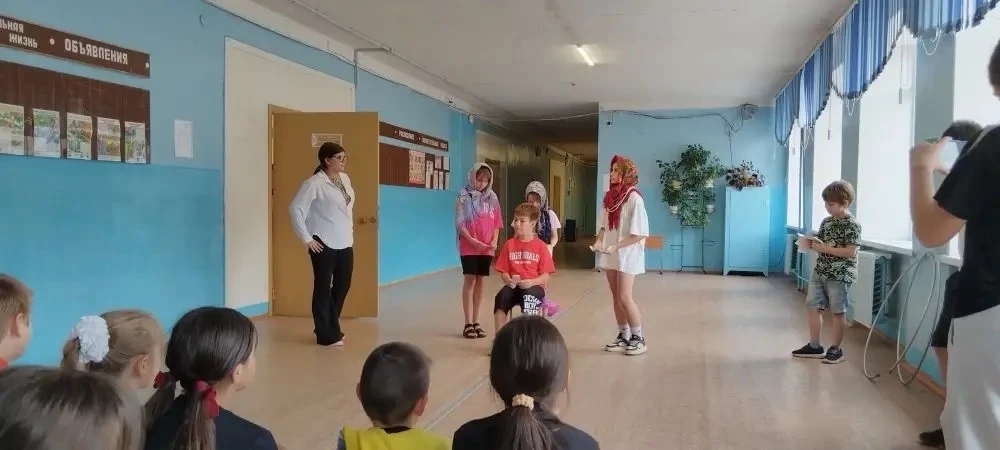 🎭 Пушкинский день в нашем лагере: как это было!

✨Сегодня у нас прошёл настоящий праздник поэзии! Д