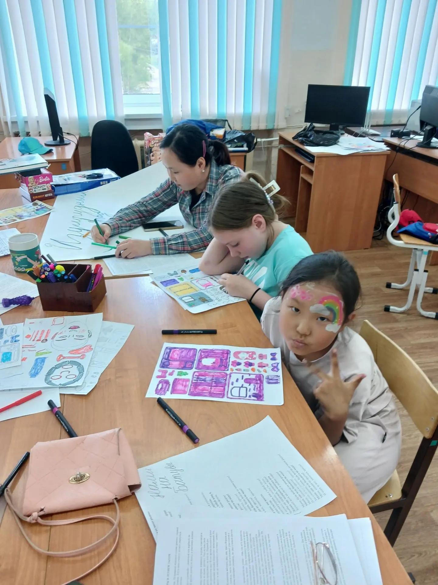Сегодня началась 2 смена летнего оздоровительного лагеря. В начале смены проводится инс...