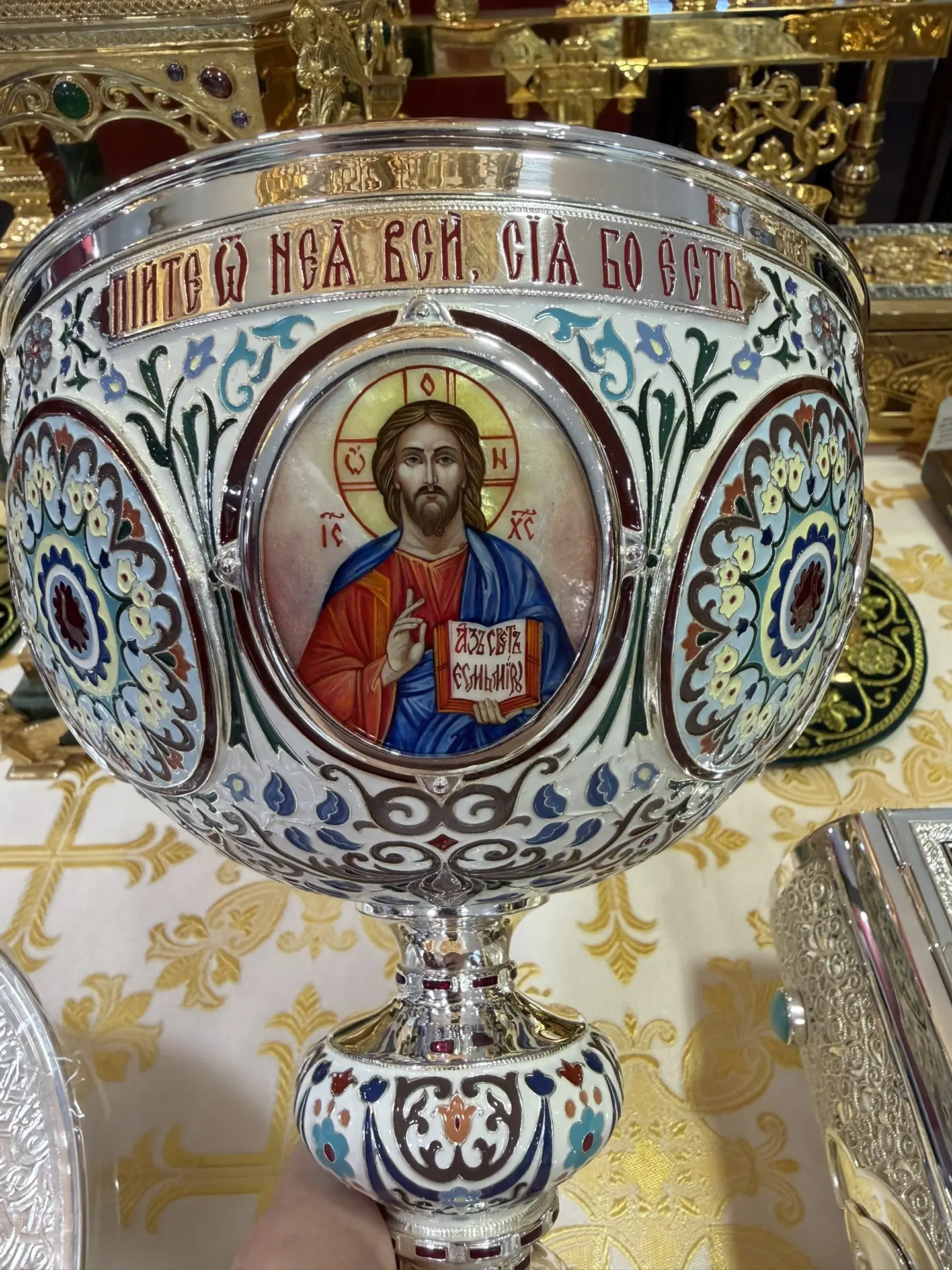 Фото