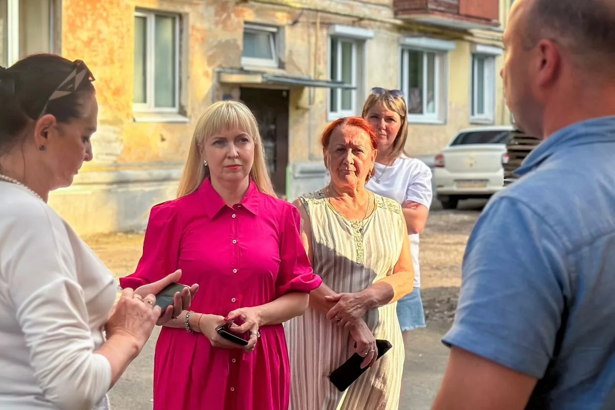 На улице Чернышевского в Вологде продолжается ремонт фасадов

В доме №65 обновление фасада уже завер
