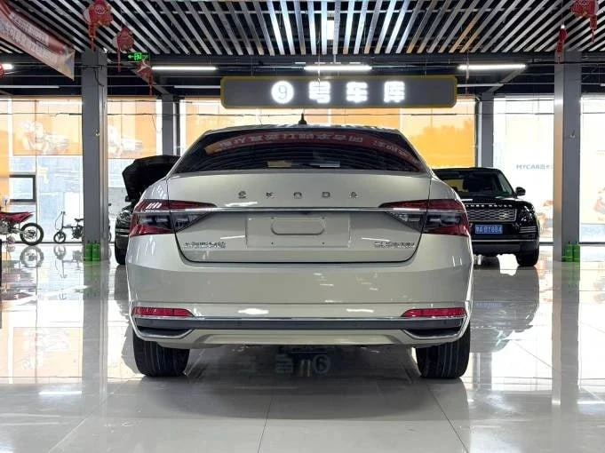 🇨🇿 SKODA SUPERB под заказ из Китая!  ВАРИАНТ К ПОКУПКЕ⬇️  • Express  • год выпуска 2022/07 • пробег 