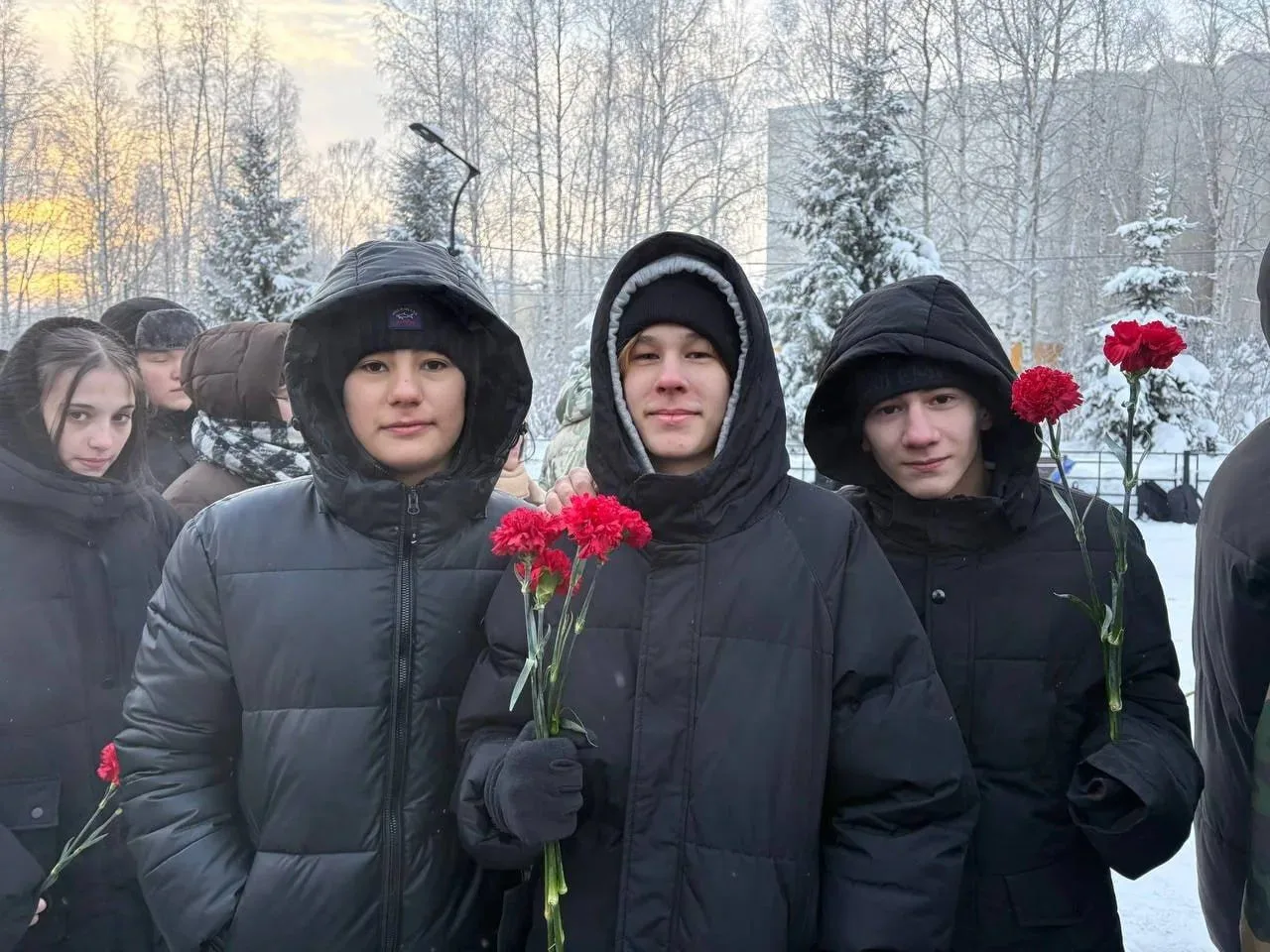 Зима в этом году особенно морозная, правда, дорогие друзья? Когда шагаешь по морозному Нижневартовск