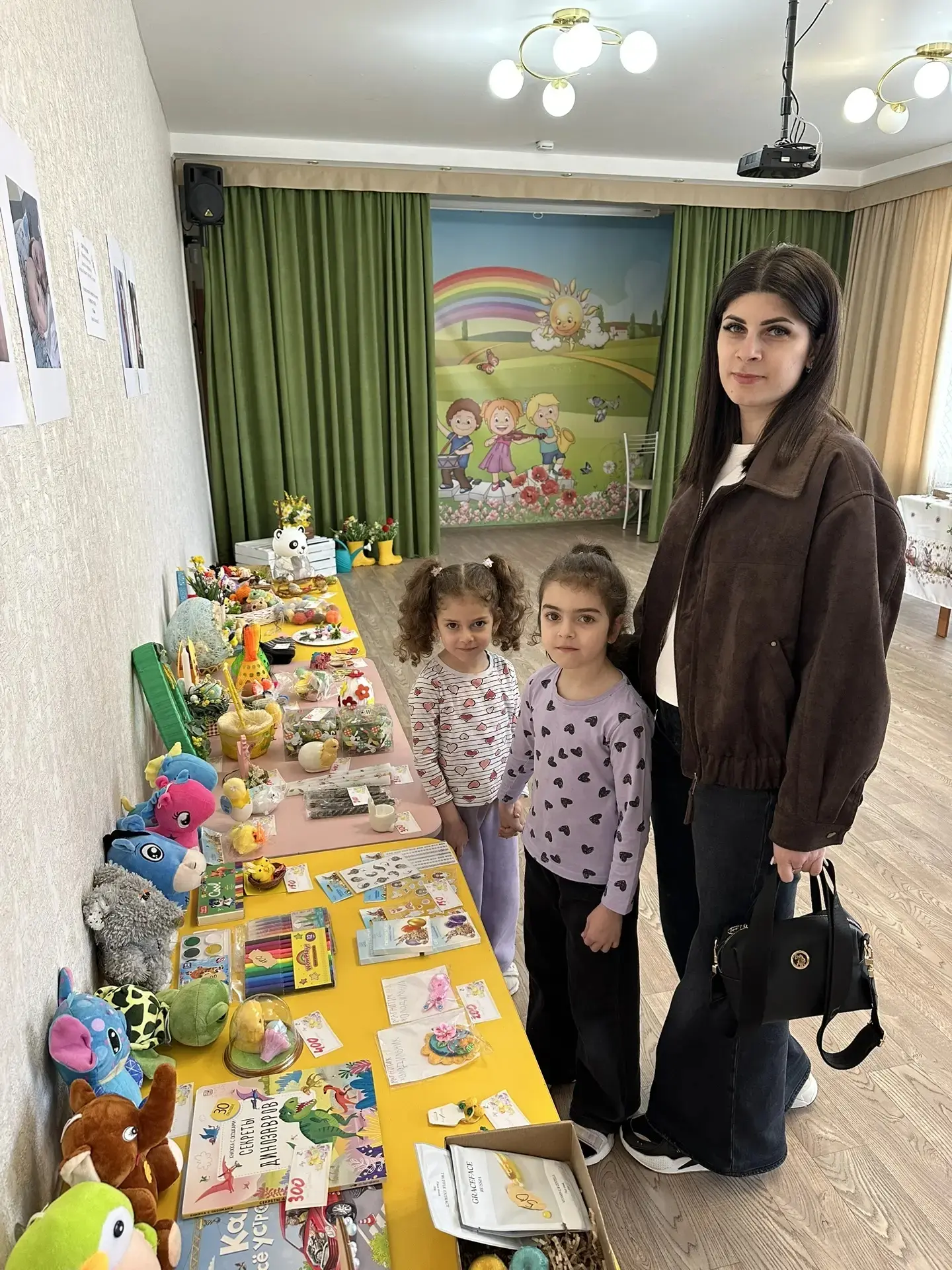 В Светлый праздник Пасхи в ДОУ 1 прошли благотворительные мероприятия, в которых принимали активное 
