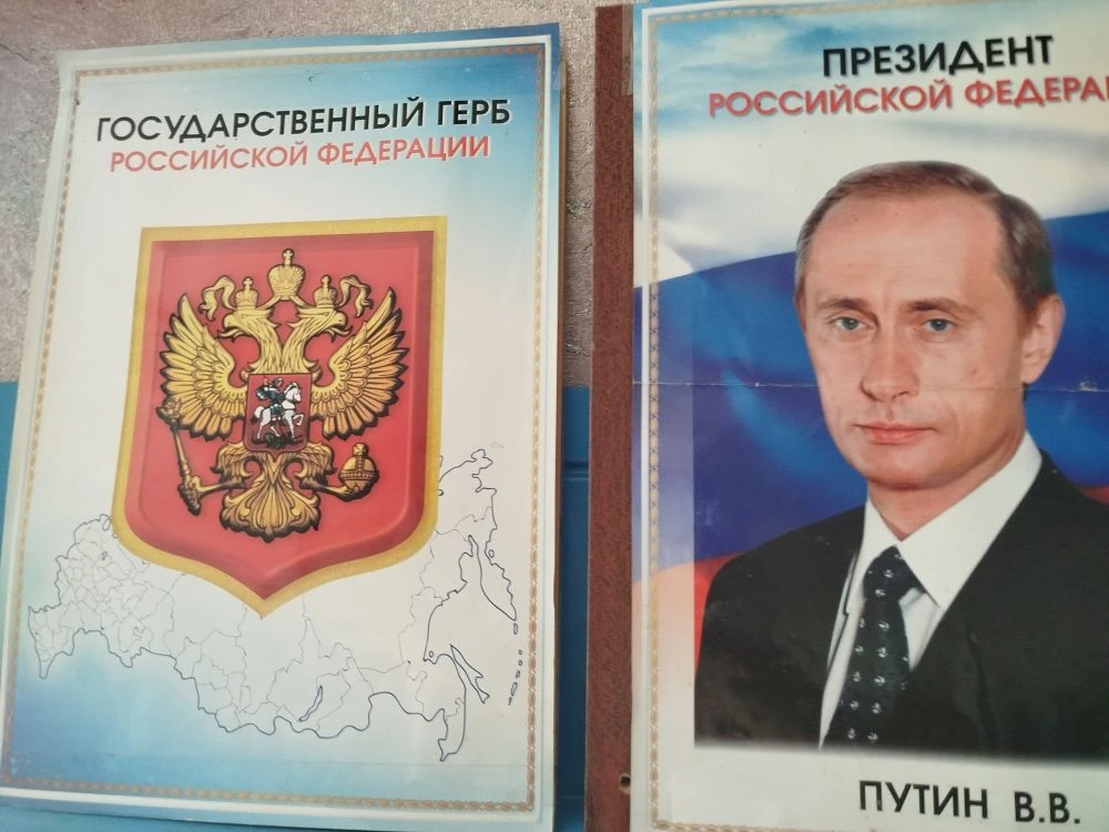 В детском саду "Солнышко" прошла беседа посвящённая Дню России "Широка страна моя родная".Целью было
