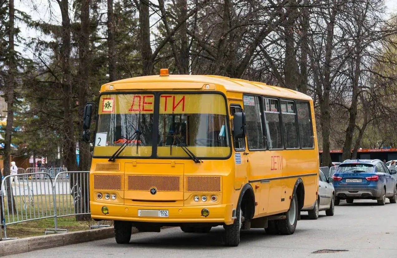 🚍 На трассе в Башкирии у автобуса с детьми отвалилось колесо

Инцидент произошел в Иглинском районе