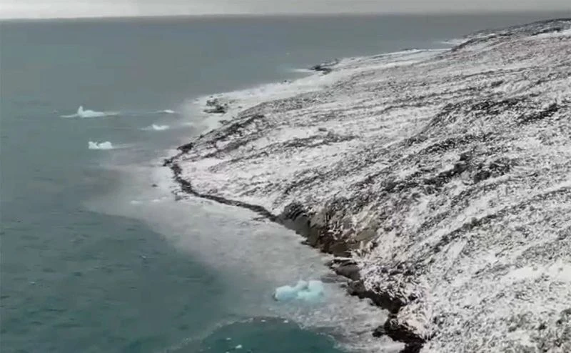 Корабли Северного флота впервые в истории ВМФ России прошли проливом Шокальского и вошл...