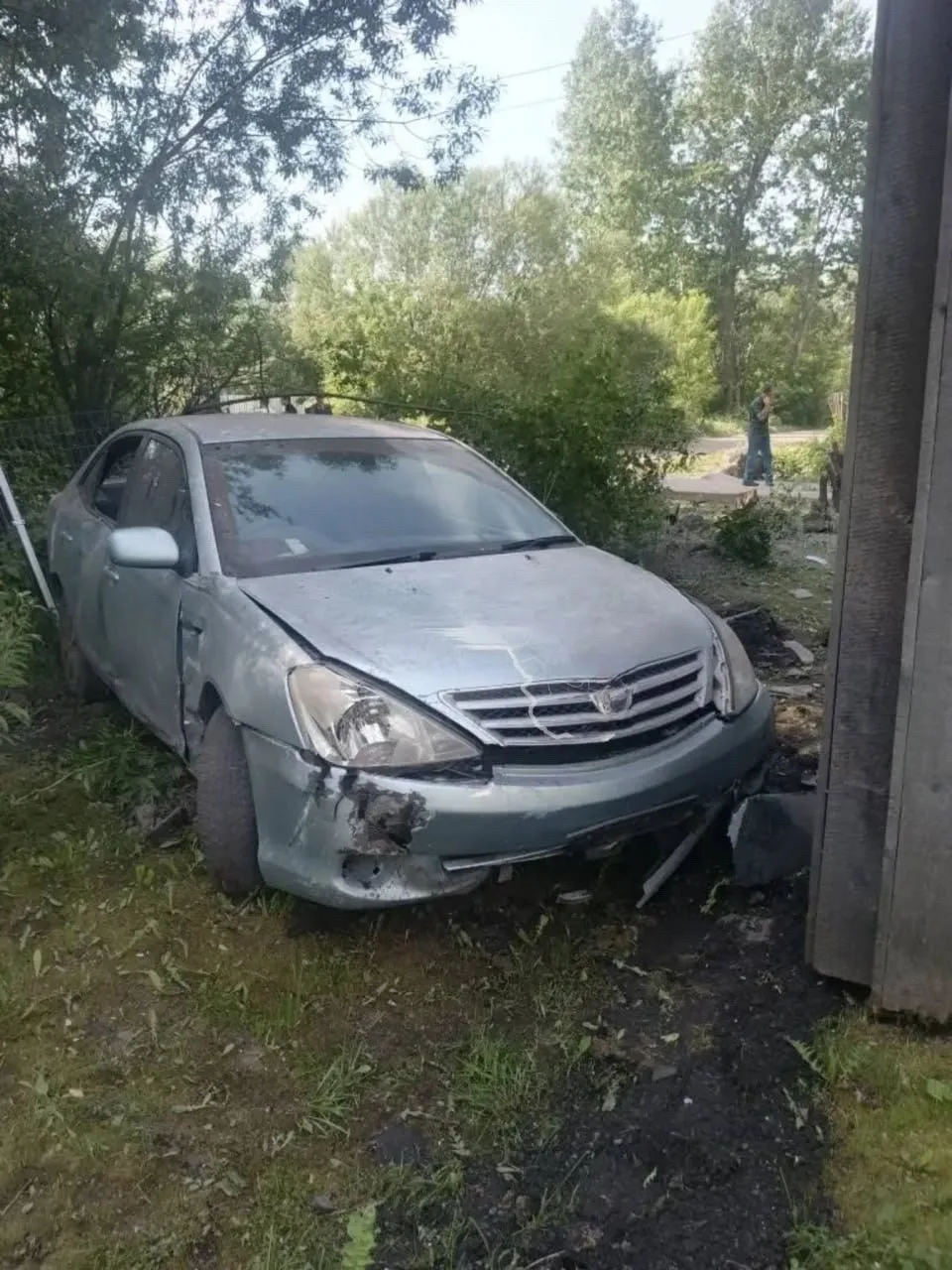 В Новокузнецке подросток на отцовской Toyota влетел в дом ‼

14-летний парень взял ключи от машины б