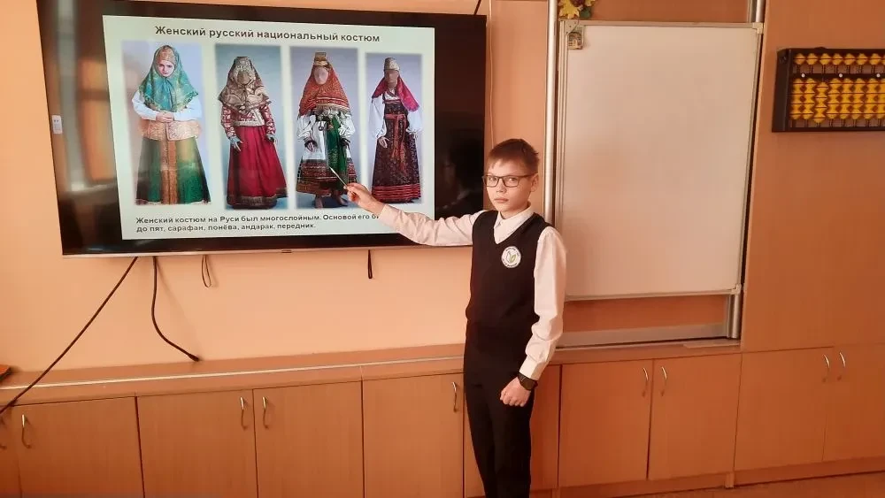 #гордимся   20 февраля в начальной школе прошел школьный этап конкурса "Я - исследователь".   Ученик