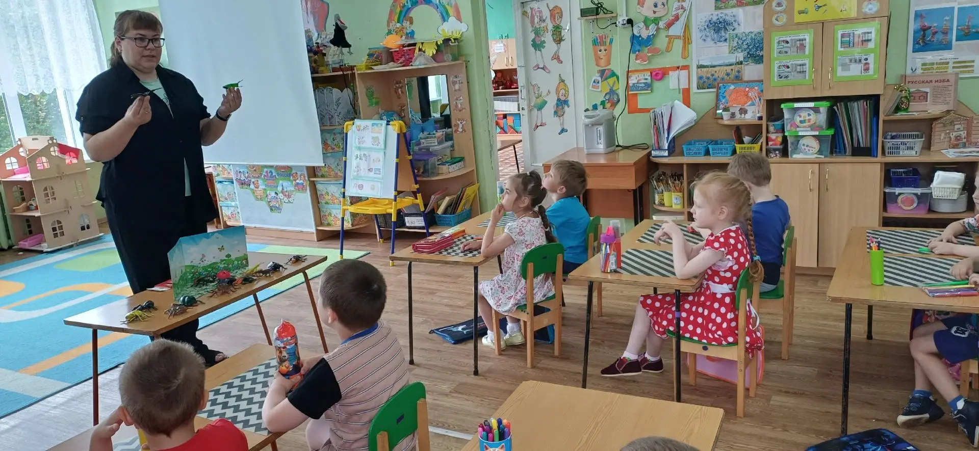 В средней группе прошёл увлекательный день, посвящённый миру насекомых! 🐞🦋