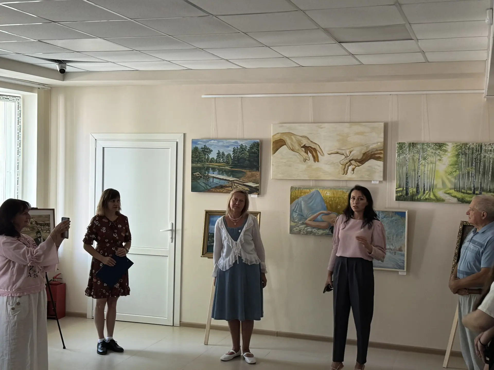 🎨 Искусство рядом: день на Республиканской выставке!