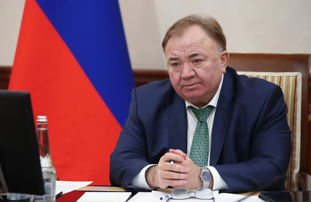 Именем Хизира Дербичева назовут школу и детский парк в Ингушетии

Глава Ингушетии Махмуд-Али Калимат