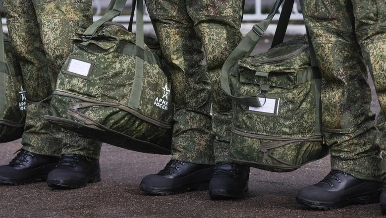 Отправка призывников к местам службы начнется 10 октября, всего до конца года планирует...
