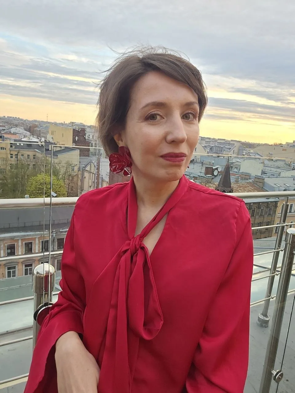 Закулисье старта: парадокс перевернутого сердца

Я даже не успела вам рассказать, что в понедельник 