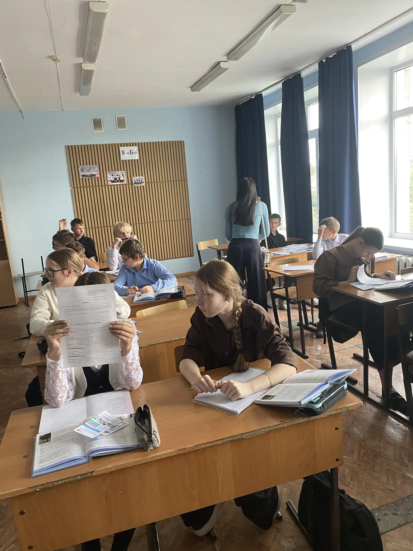 Сегодня в школе учащиеся 6-9 классов встретились с представителем Кемеровской детской ж...