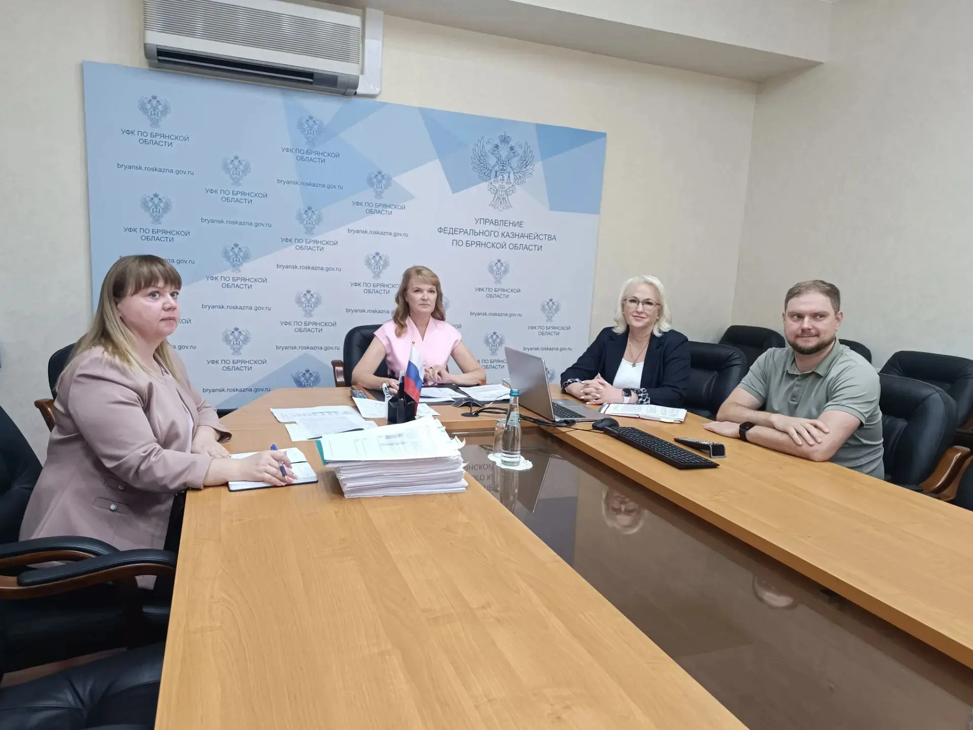 🔹️ 19 августа 2026 года руководитель УФК по Брянской области Оксана Беляева и сотрудни...