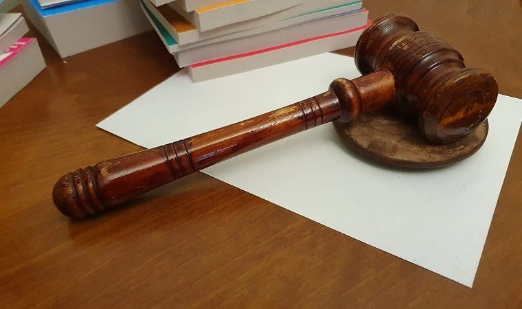 Суд лишил отца прав на выплаты по делу погибшего солдата