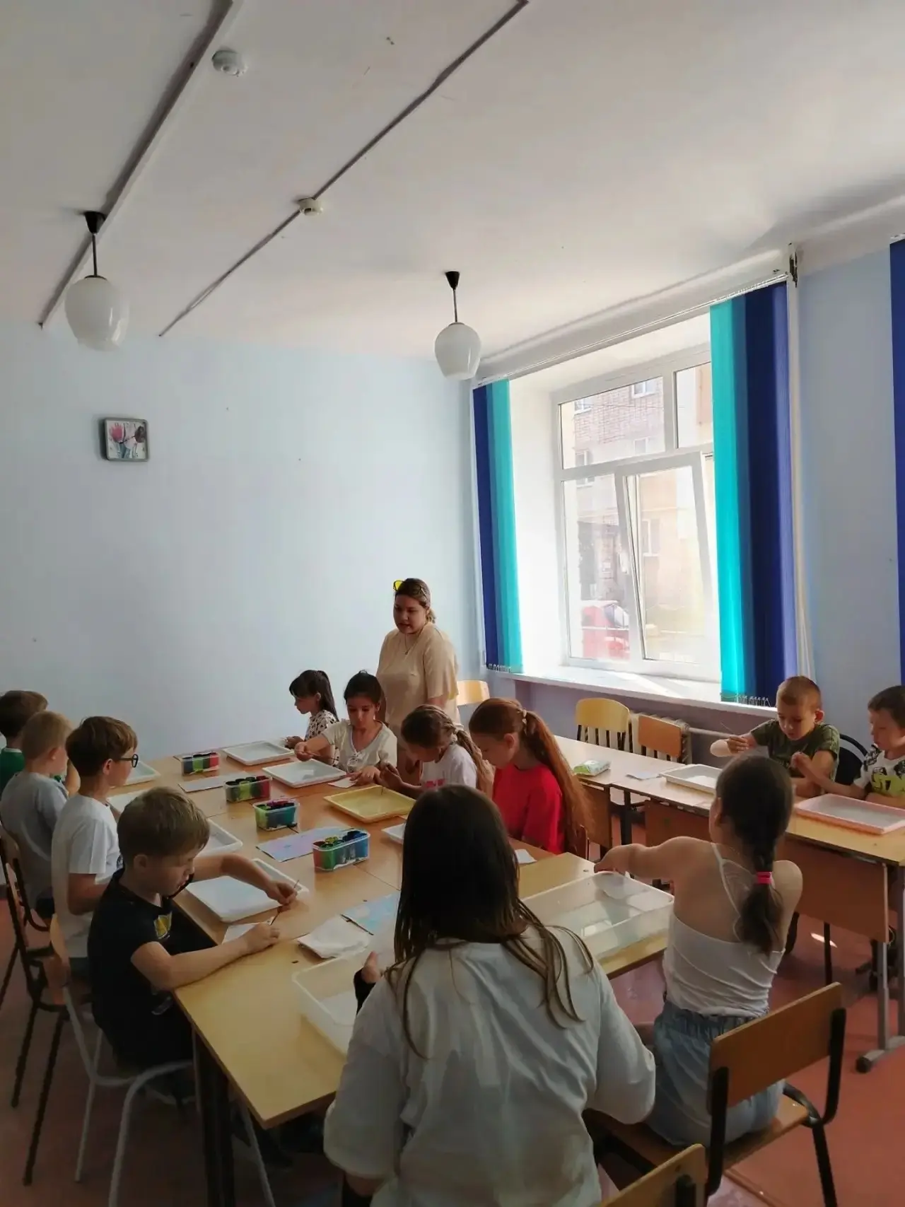 День 17 в лагере «Солнышко»: магия красок и дух Батыра! ☀️

Утро, как всегда, задало бодрый тон: заж