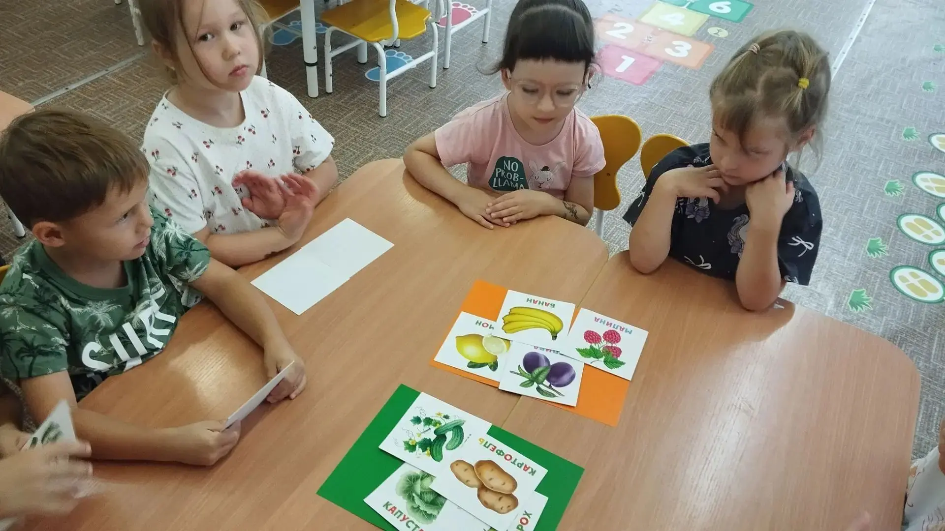 🍎 Витаминный заряд в средней группе №5! 🥦На этой неделе в 5 группе прошла тематическа...
