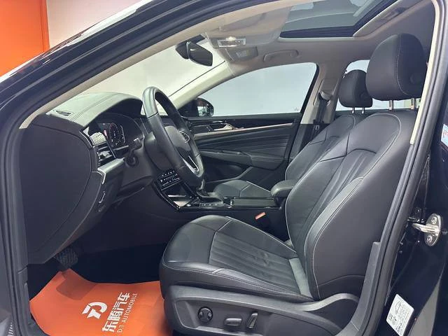 VW Passat 2023
