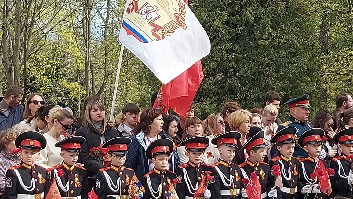 ✨ День Победы у мемориала «Скорбящая»