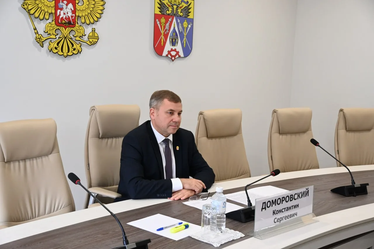 🤝 Сегодня, 7 октября, глава Администрации Аксайского района Константин Доморовский про...