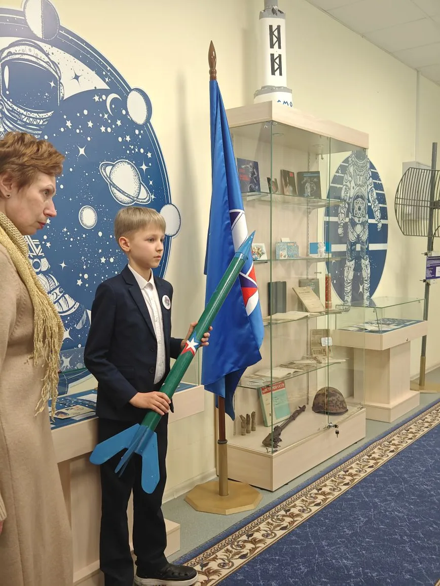 К 65-летию первого полета человека в космос Санкт-Петербургская региональная организация Общероссийс