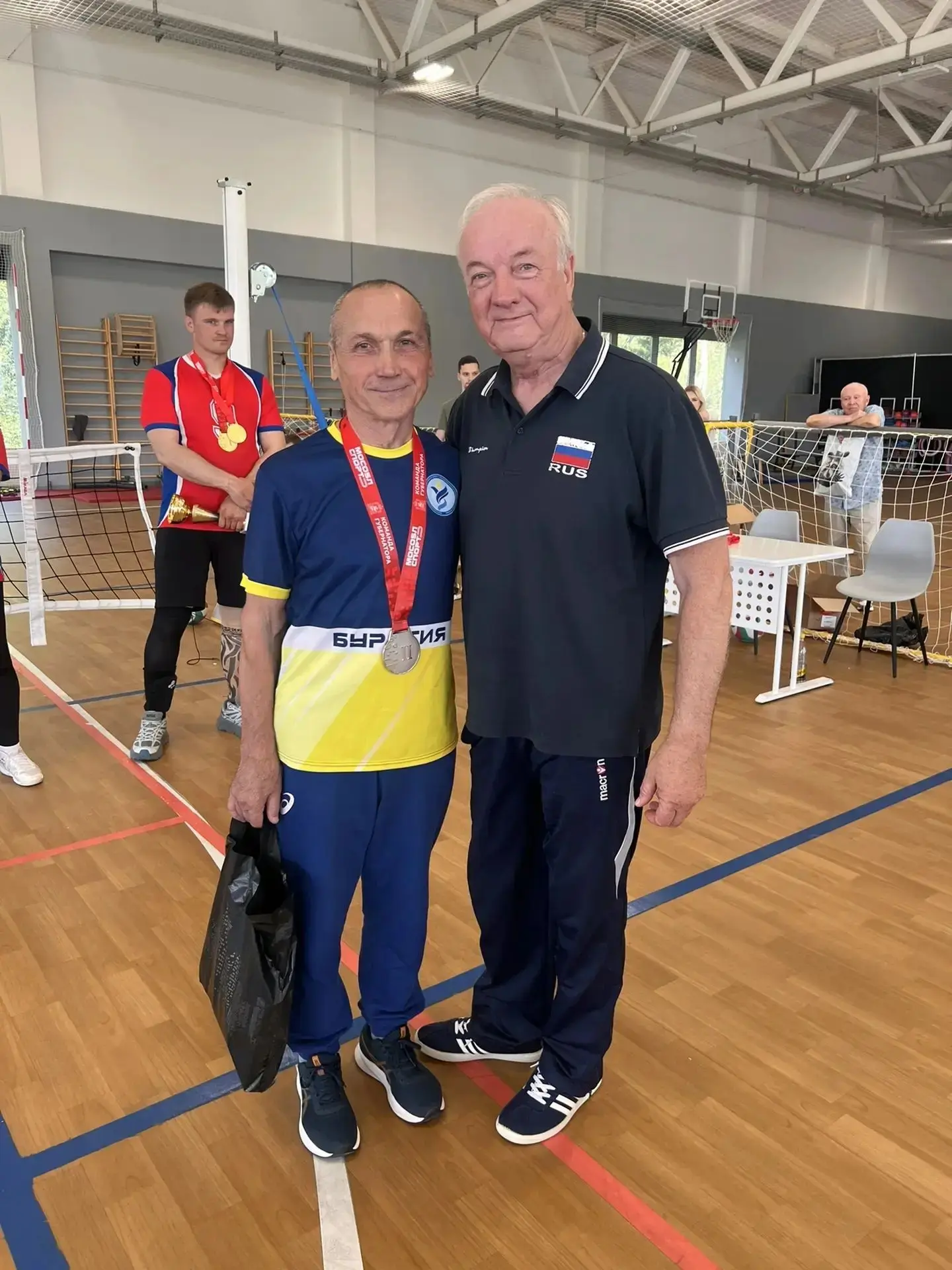 🏐В Сергиевом Посаде прошёл Областной фестиваль спорта среди инвалидов по волейболу сид...