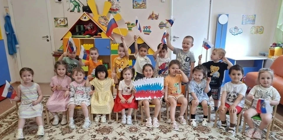 🇷🇺В преддверии празднования Дня России - 12 июня, воспитанники группы № 2 "Гномики" и...