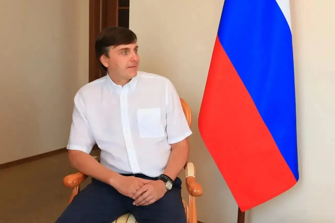 📣 Сергей Кравцов и Вениамин Кондратьев обсудили подготовку к новому учебному году в Кр...